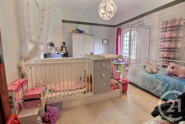 Afficher la photo en grand Maison à vendre - 5 pièces - 142 m2 - TRIQUERVILLE - 76 - HAUTE-NORMANDIE