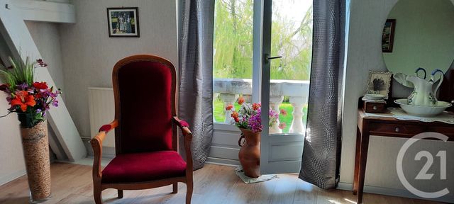 Afficher la photo en grand Maison à vendre - 5 pièces - 216 m2 - PORT JEROME SUR SEINE - 76 - HAUTE-NORMANDIE