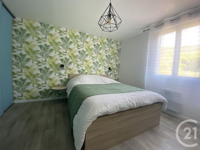 Afficher la photo en grand Maison à vendre - 4 pièces - 76,20 m2 - LILLEBONNE - 76 - HAUTE-NORMANDIE