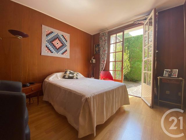 Afficher la photo en grand Maison à vendre - 5 pièces - 114,94 m2 - LILLEBONNE - 76 - HAUTE-NORMANDIE