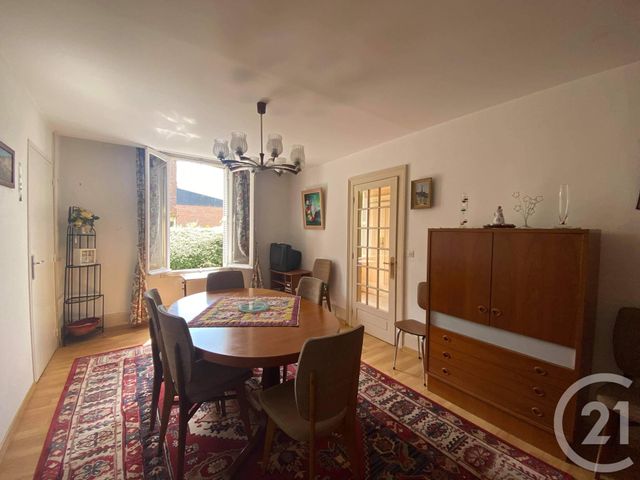 Afficher la photo en grand Maison à vendre - 5 pièces - 114,94 m2 - LILLEBONNE - 76 - HAUTE-NORMANDIE