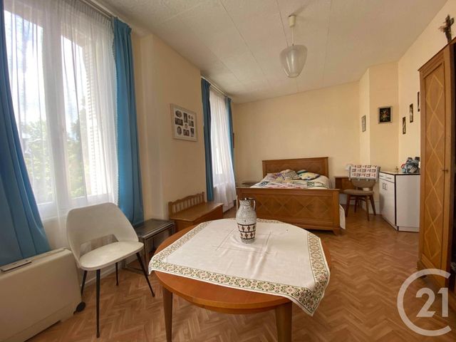 Afficher la photo en grand Maison à vendre - 5 pièces - 114,94 m2 - LILLEBONNE - 76 - HAUTE-NORMANDIE