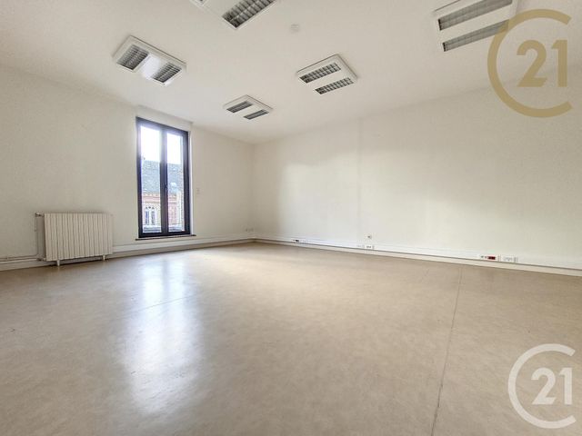 Maison à vendre - 4 pièces - 160,38 m2 - Lillebonne - 76 - HAUTE-NORMANDIE