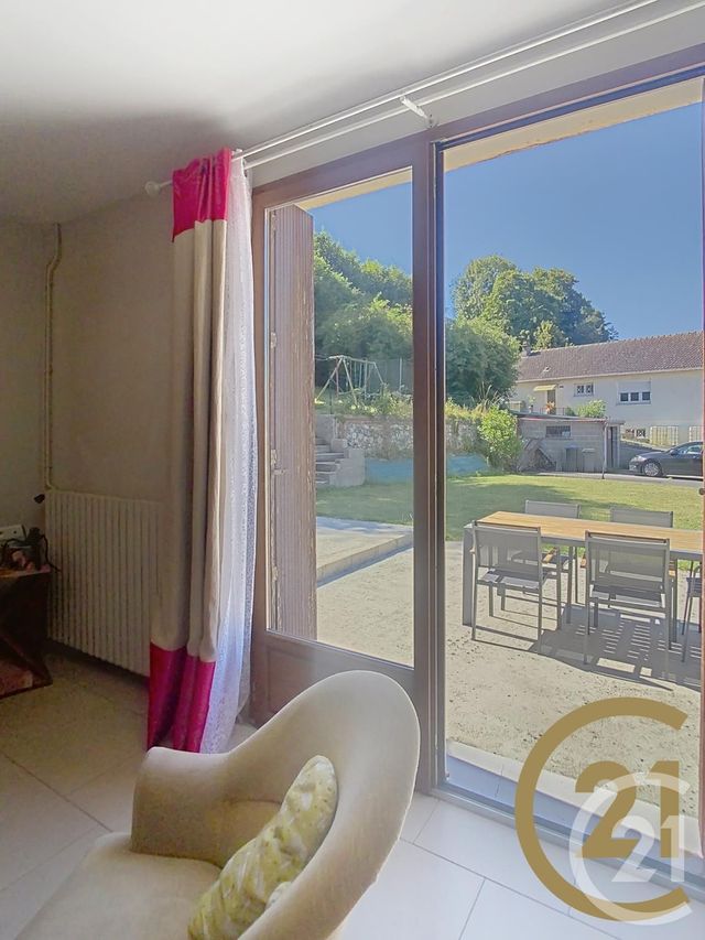 Afficher la photo en grand Maison à vendre - 6 pièces - 165,13 m2 - Lillebonne - 76 - HAUTE-NORMANDIE