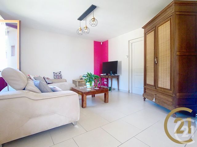 Afficher la photo en grand Maison à vendre - 6 pièces - 165,13 m2 - Lillebonne - 76 - HAUTE-NORMANDIE