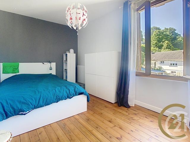 Afficher la photo en grand Maison à vendre - 6 pièces - 165,13 m2 - Lillebonne - 76 - HAUTE-NORMANDIE