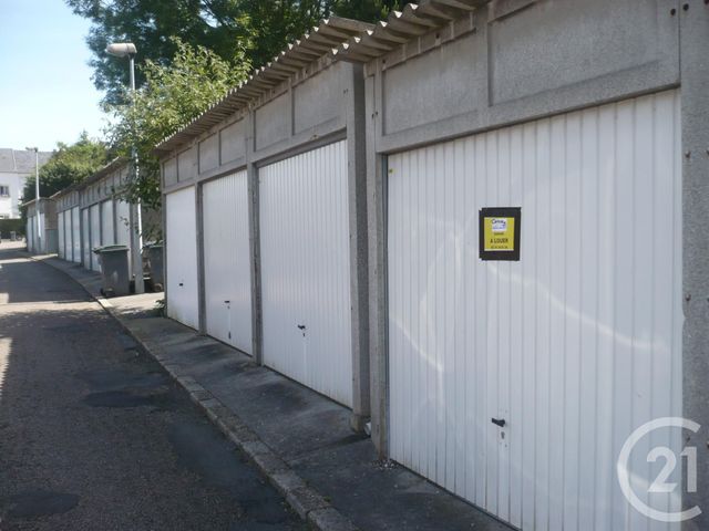 Parking à louer - 13,40 m2 - Lillebonne - 76 - HAUTE-NORMANDIE