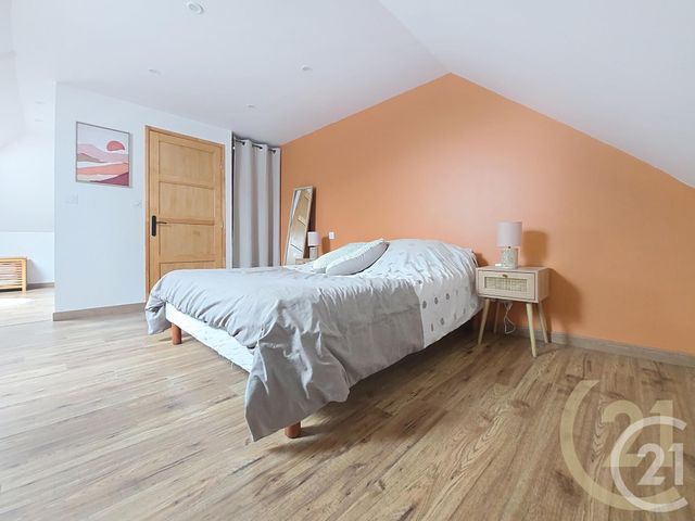 Appartement F2 à vendre - 3 pièces - 70,76 m2 - Lillebonne - 76 - HAUTE-NORMANDIE