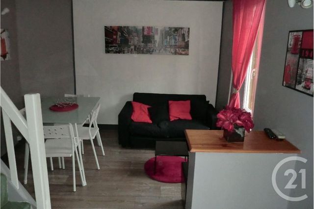 Maison à vendre - 2 pièces - 29 m2 - Lillebonne - 76 - HAUTE-NORMANDIE