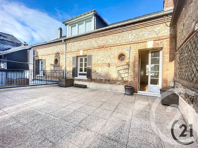 Appartement F5 à louer - 5 pièces - 141,94 m2 - Lillebonne - 76 - HAUTE-NORMANDIE