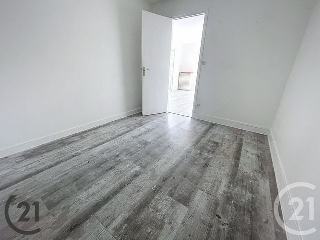 Appartement à louer - 3 pièces - 60,84 m2 - Bolbec - 76 - HAUTE-NORMANDIE