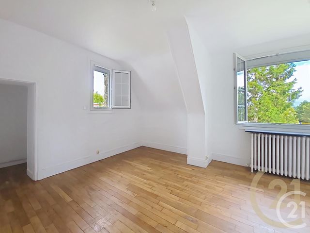 Afficher la photo en grand Maison à vendre - 5 pièces - 120,36 m2 - Notre Dame De Gravenchon - 76 - HAUTE-NORMANDIE