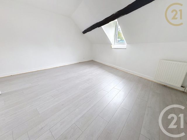 Appartement à louer - 3 pièces - 66,25 m2 - Bolbec - 76 - HAUTE-NORMANDIE