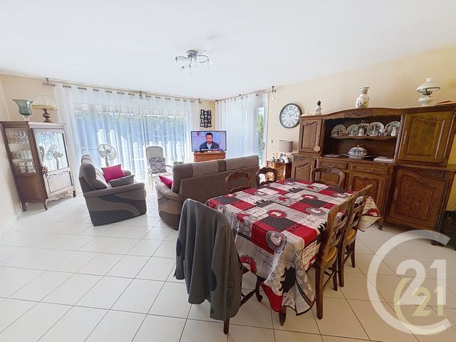 Appartement F3 à louer - 3 pièces - 71,20 m2 - Lillebonne - 76 - HAUTE-NORMANDIE