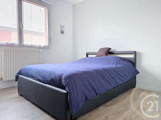 Appartement F3 &agrave; vendre - 3 pi&egrave;ces - 74,60 m2 - Lillebonne - 76 - HAUTE-NORMANDIE