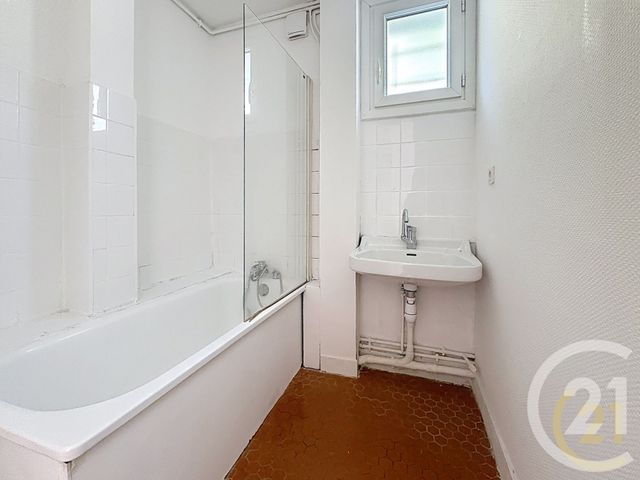 Appartement F2 &agrave; louer - 2 pi&egrave;ces - 42 m2 - Bolbec - 76 - HAUTE-NORMANDIE