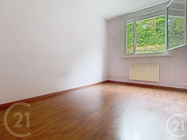 Appartement F2 &agrave; vendre - 2 pi&egrave;ces - 59 m2 - Lillebonne - 76 - HAUTE-NORMANDIE