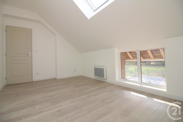 Maison &agrave; louer - 4 pi&egrave;ces - 82,84 m2 - Melamare - 76 - HAUTE-NORMANDIE