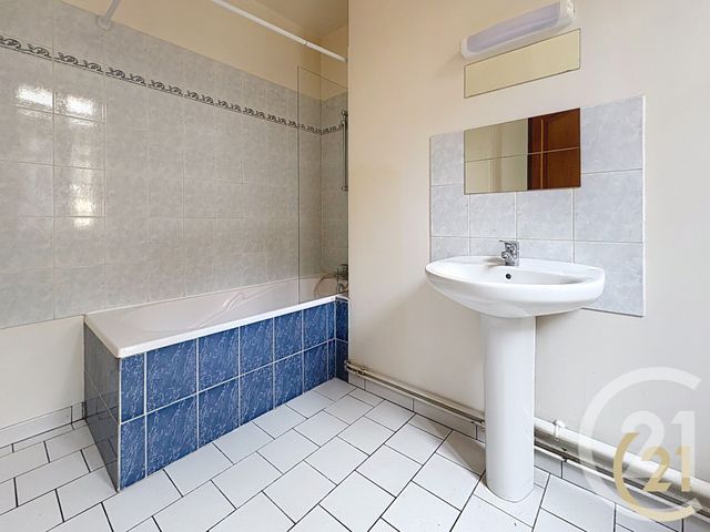 Maison &agrave; louer - 4 pi&egrave;ces - 72 m2 - Pont Audemer - 27 - HAUTE-NORMANDIE