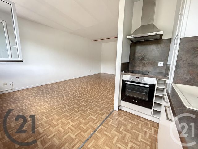 Appartement Studio &agrave; louer - 1 pi&egrave;ce - 28,43 m2 - Lillebonne - 76 - HAUTE-NORMANDIE