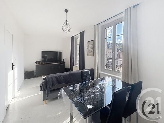 Appartement F2 à louer LILLEBONNE