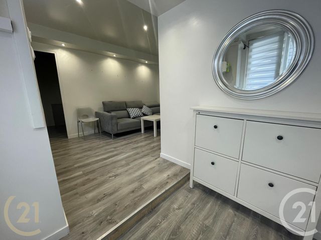 Appartement F1 &agrave; louer - 1 pi&egrave;ce - 37,87 m2 - Lillebonne - 76 - HAUTE-NORMANDIE