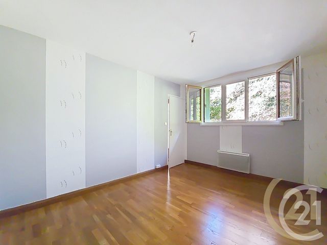 Appartement F3 &agrave; vendre - 5 pi&egrave;ces - 70,02 m2 - Bolbec - 76 - HAUTE-NORMANDIE