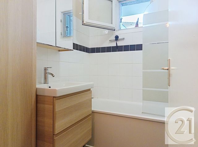 Appartement F2 &agrave; vendre - 2 pi&egrave;ces - 59,52 m2 - Lillebonne - 76 - HAUTE-NORMANDIE