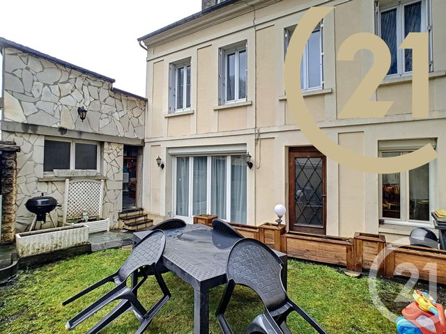 Afficher la photo en grand Maison à vendre - 3 pièces - 70,36 m2 - BOLBEC - 76 - HAUTE-NORMANDIE