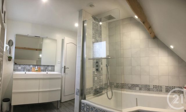 Afficher la photo en grand Maison à vendre - 5 pièces - 117 m2 - GOMMERVILLE - 76 - HAUTE-NORMANDIE