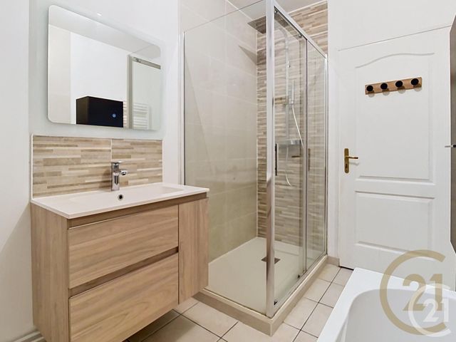 Appartement F3 &agrave; vendre - 3 pi&egrave;ces - 84 m2 - Gruchet Le Valasse - 76 - HAUTE-NORMANDIE