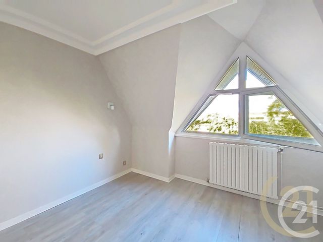 Maison à vendre - 5 pièces - 169,09 m2 - Bolbec - 76 - HAUTE-NORMANDIE